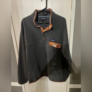 RARE mens grey synchilla Patagonia pullover